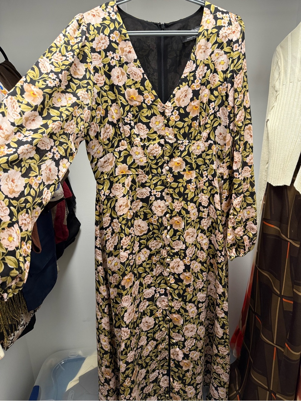 Floral midi dress with slit